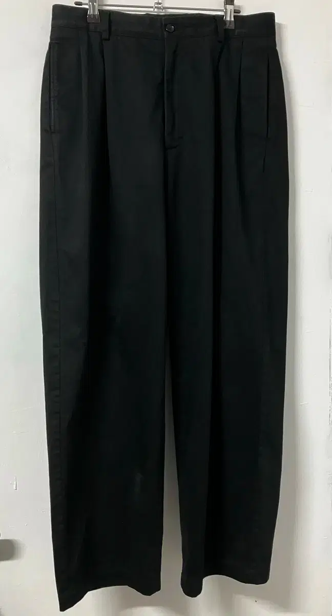 パンツ VISVIM 24AW FIELD CHINO DMGD BLACK 2 CHINO PANTS DMGD | Visvim Official North American Web Store